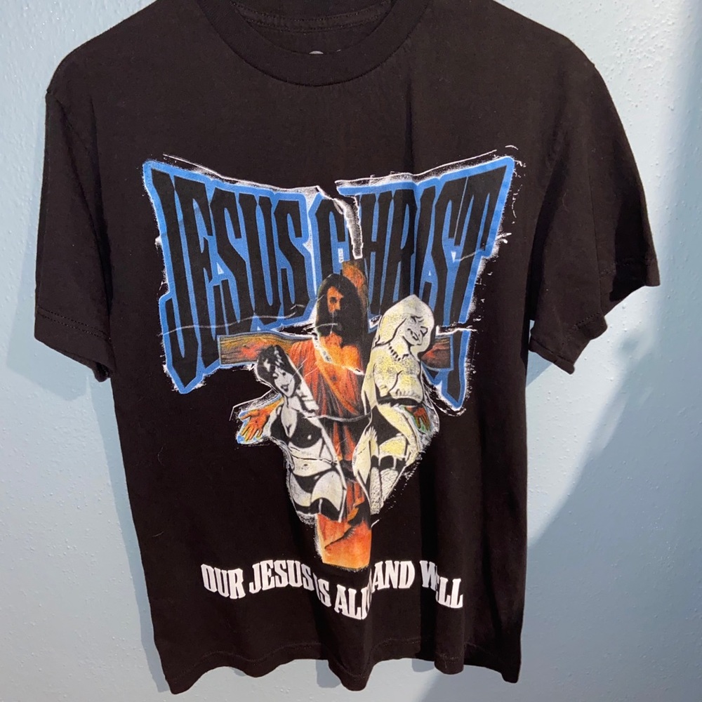 Half evil tee